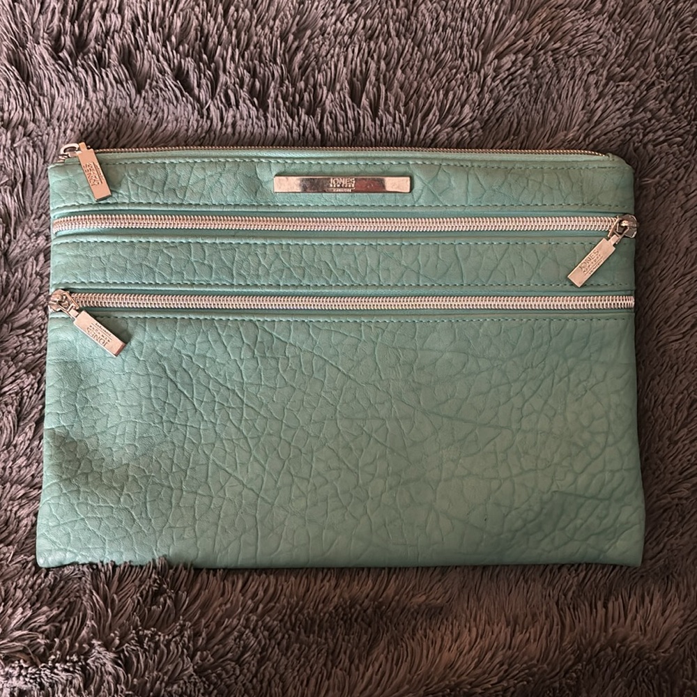 Jones New York Pouch